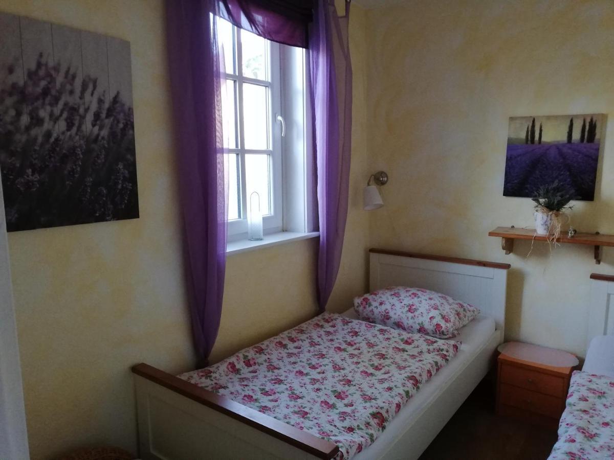 Ferienhaus/Ferienwohnung Reinecke Ходенхаген Екстериор снимка
