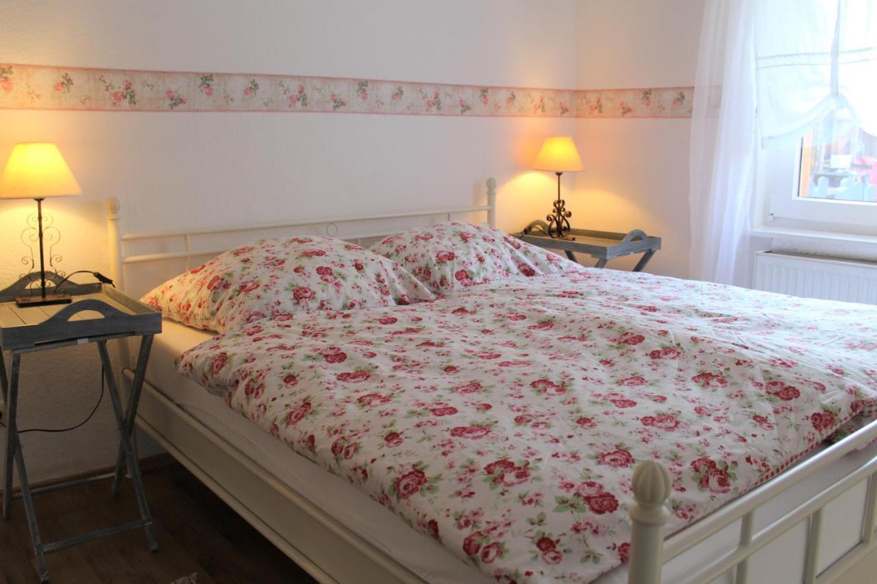Ferienhaus/Ferienwohnung Reinecke Ходенхаген Екстериор снимка